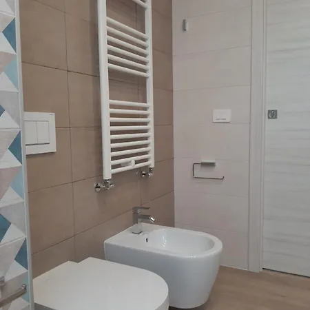 Anna Luxury