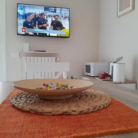 Anna Luxury Μπισέλιε